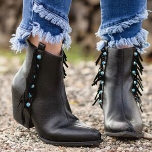 Crazy Train NEW!! Boujee Western Fringe, Vegan Leather, Chunky Heel Boots 10M